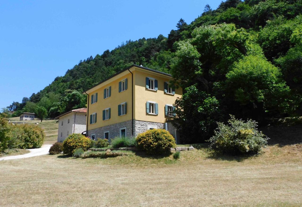 Borgo Paradiso Villa Tignale Esterno foto