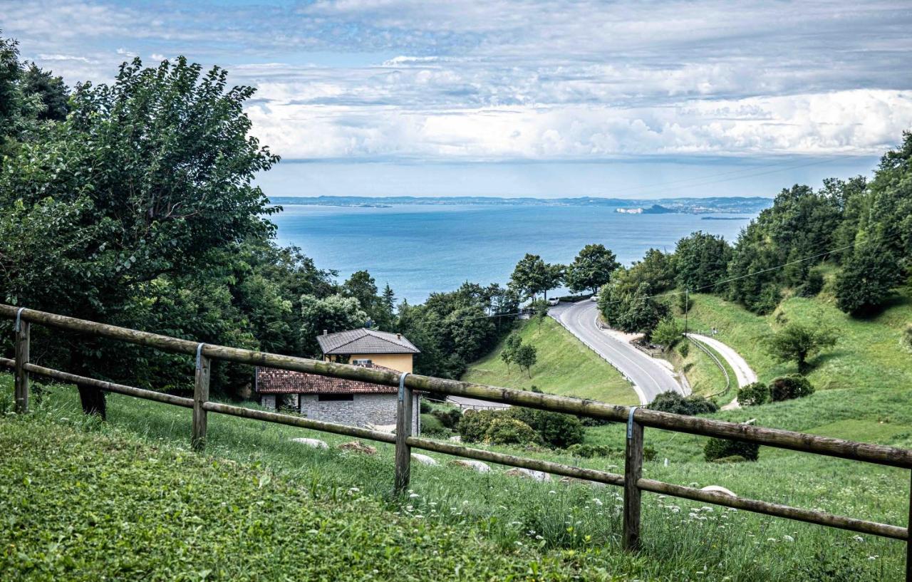Borgo Paradiso Villa Tignale Esterno foto