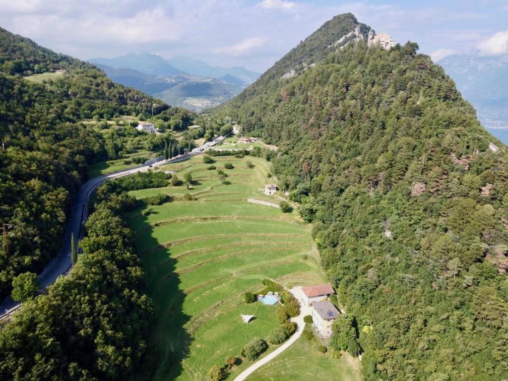 Borgo Paradiso Villa Tignale Esterno foto