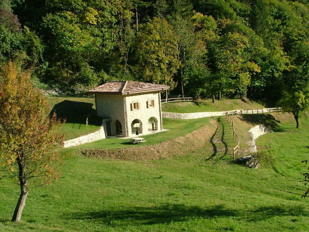 Borgo Paradiso Villa Tignale Esterno foto