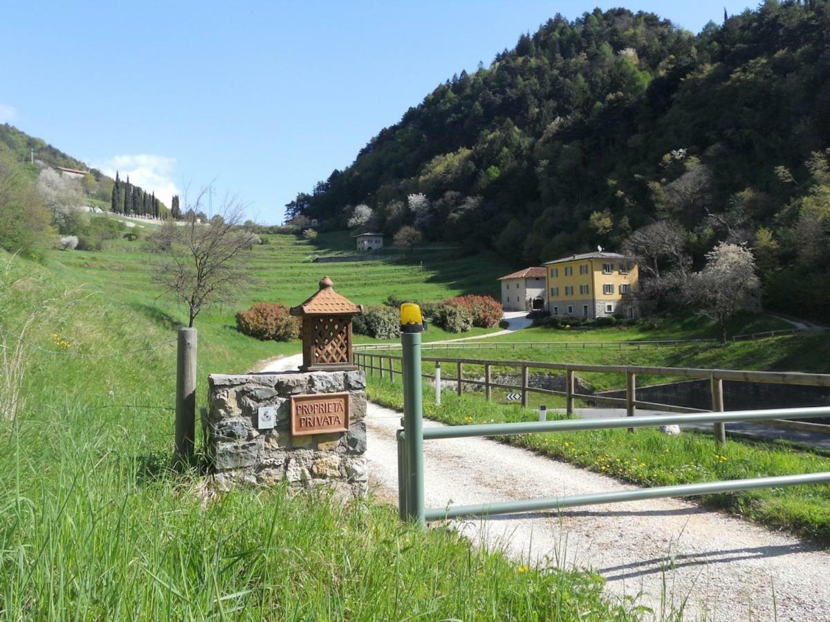 Borgo Paradiso Villa Tignale Esterno foto